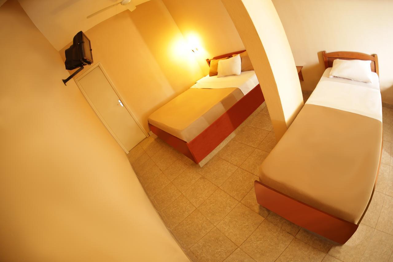 Hotel del Sur San Lorenzo Quarto foto